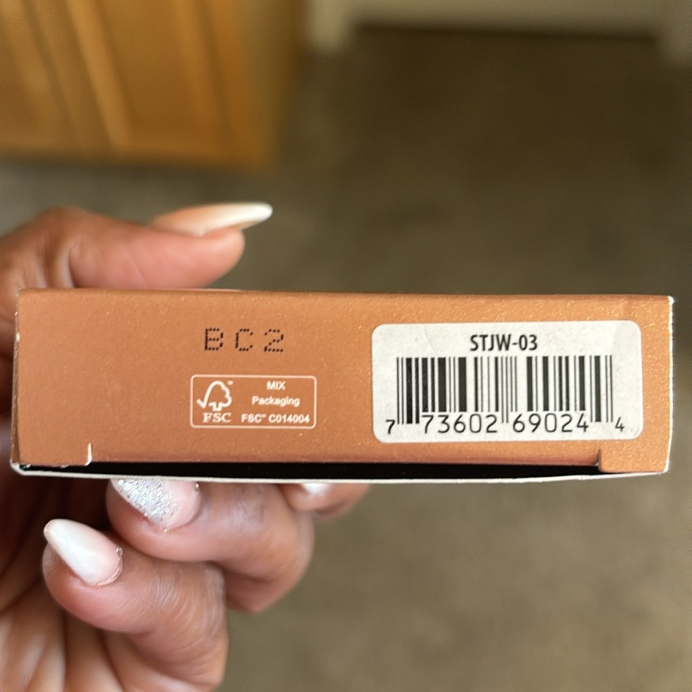Makeup bundle NWT - Picture 8 of 16